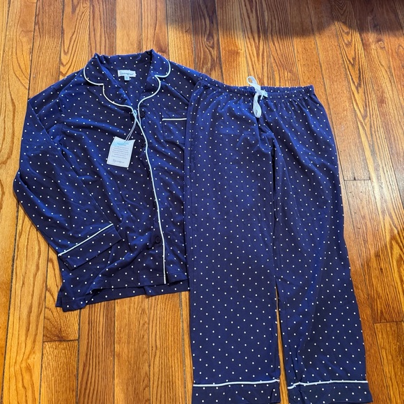 Women's Navy Pajama Set with White Dots - Picture 1 of 8